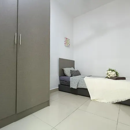 Prestige Sky Riverfront Kota Bharu Room photo