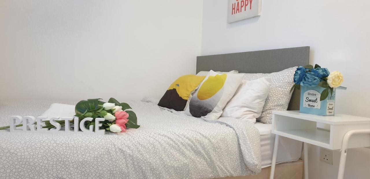 Prestige Sky Riverfront Apartment *